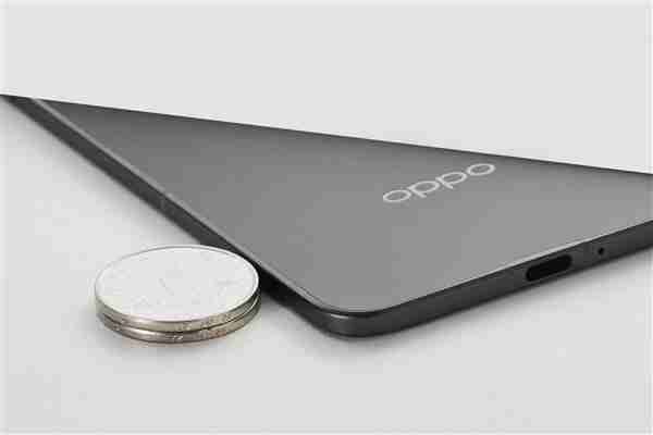 折叠屏首次进入8毫米时代！OPPO Find N5厚度仅8.93mm（首次.厚度.折叠）